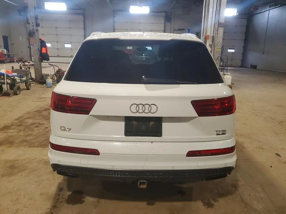 2017 AUDI Q7 TECHNIK S-LINE  