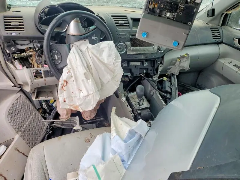 2012 TOYOTA HIGHLANDER BASE  