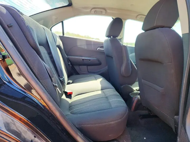 2013 CHEVROLET SONIC LT  