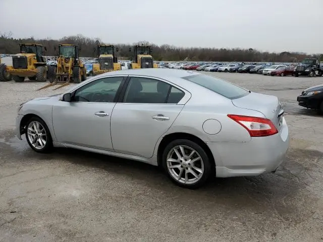 2010 NISSAN MAXIMA S