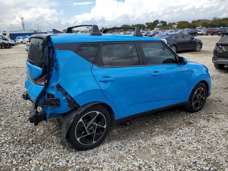 2023 KIA SOUL EX  