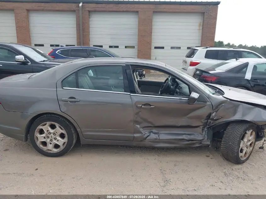 2011 FORD FUSION SE