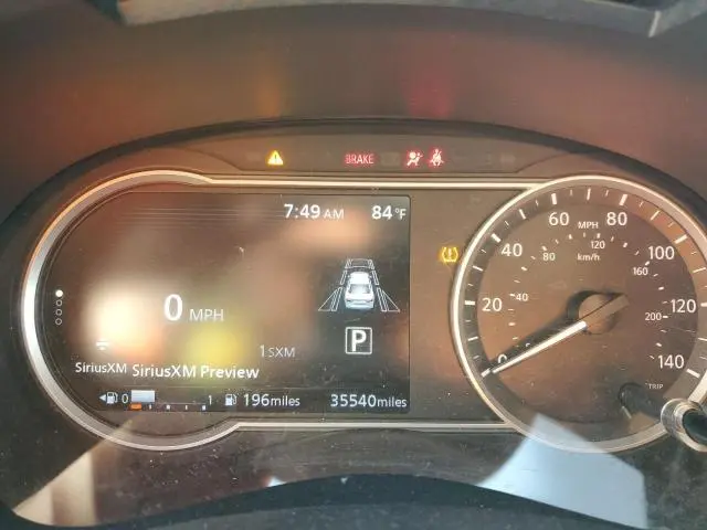 2021 NISSAN VERSA SV  