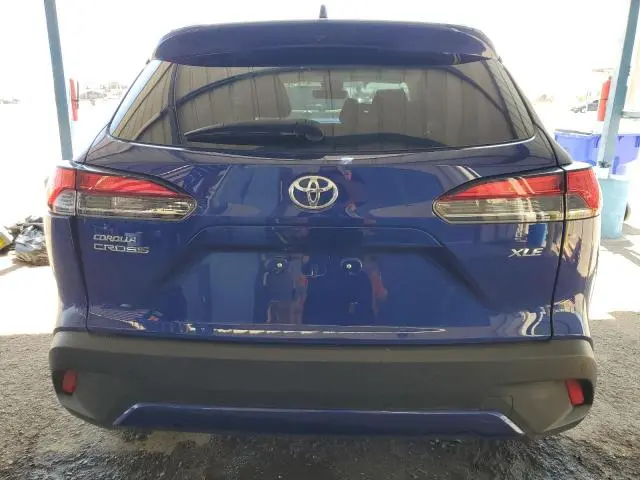 2022 TOYOTA COROLLA CROSS XLE