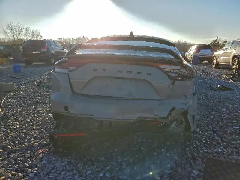 2022 KIA STINGER GT1  