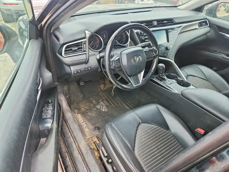 2018 TOYOTA CAMRY SE  
