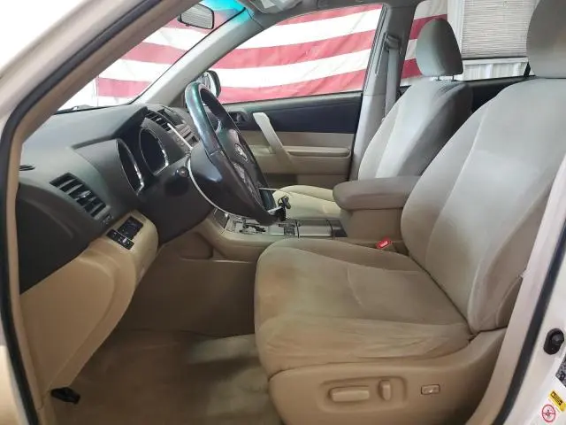 2010 TOYOTA HIGHLANDER   