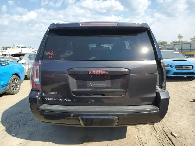 2016 GMC YUKON XL K1500 SLE  