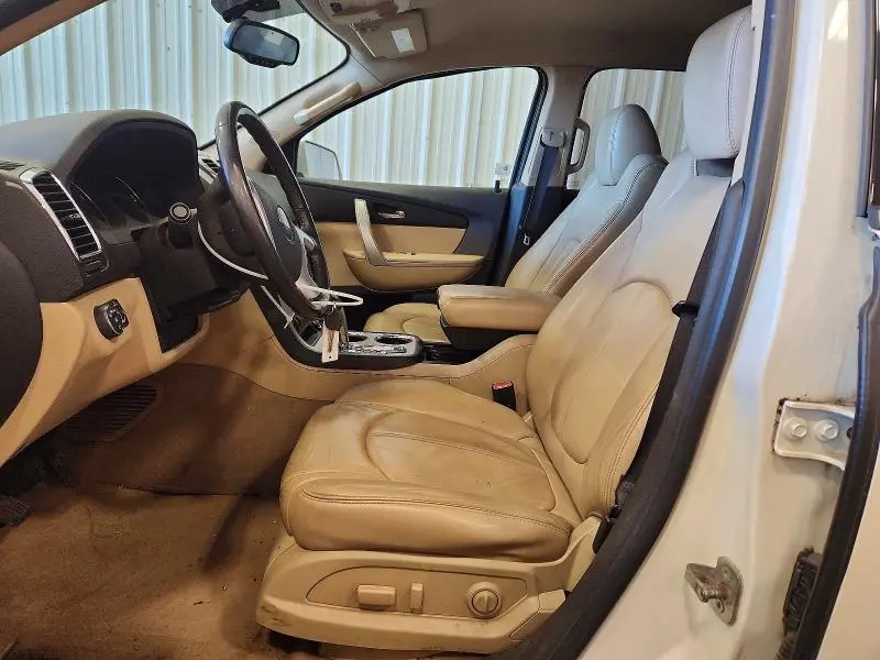 2010 GMC ACADIA SLT-1  