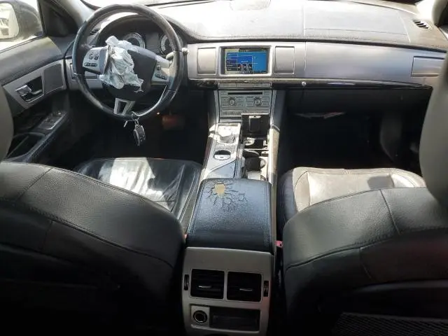 2011 JAGUAR XF 