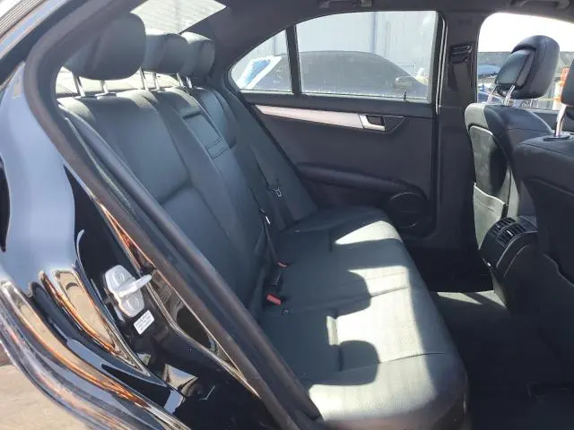 2013 MERCEDES-BENZ C 250