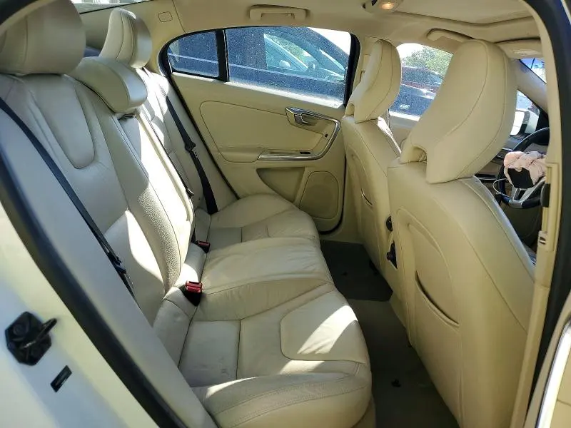 2013 Volvo S60 T5