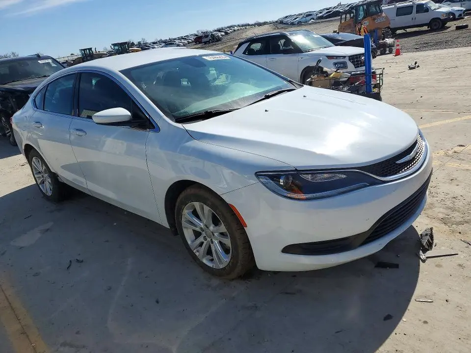 2016 CHRYSLER 200 LX  