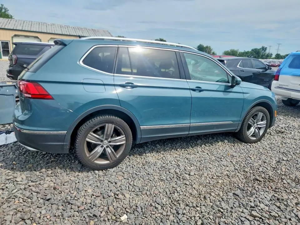 2021 VOLKSWAGEN TIGUAN SE  