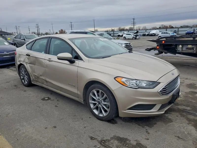 2017 FORD FUSION SE HYBRID  