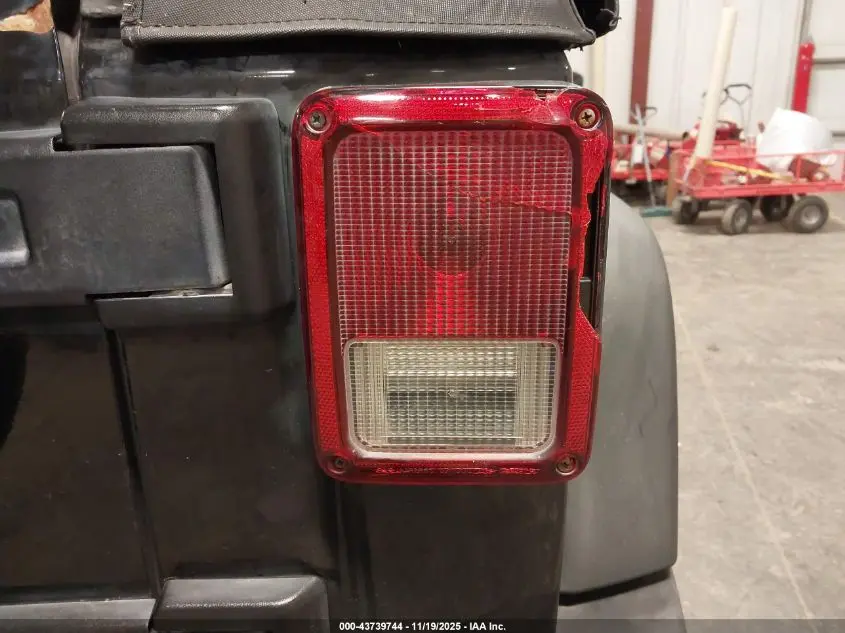 2010 JEEP WRANGLER UNLIMITED SPORT