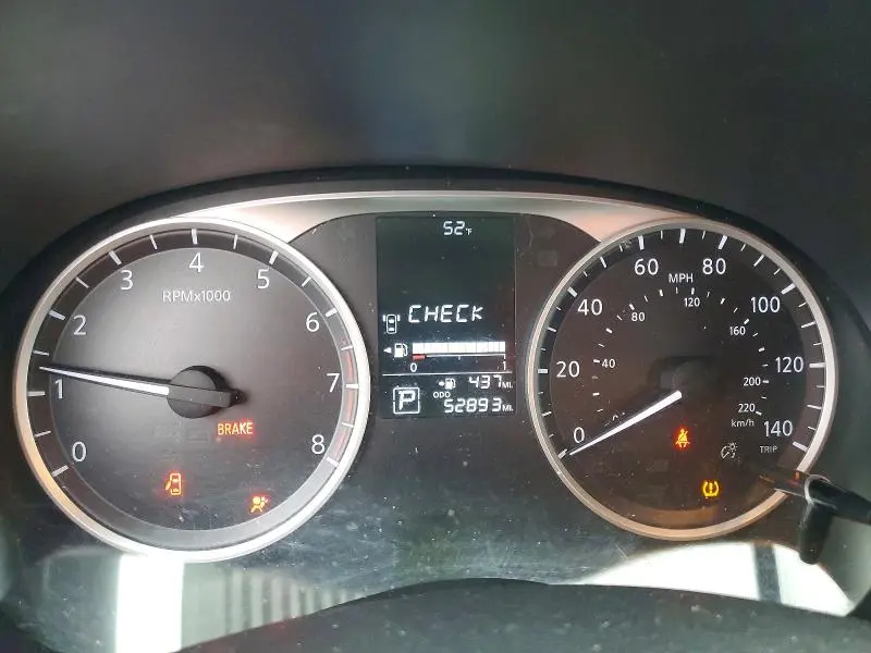 2019 NISSAN KICKS S  