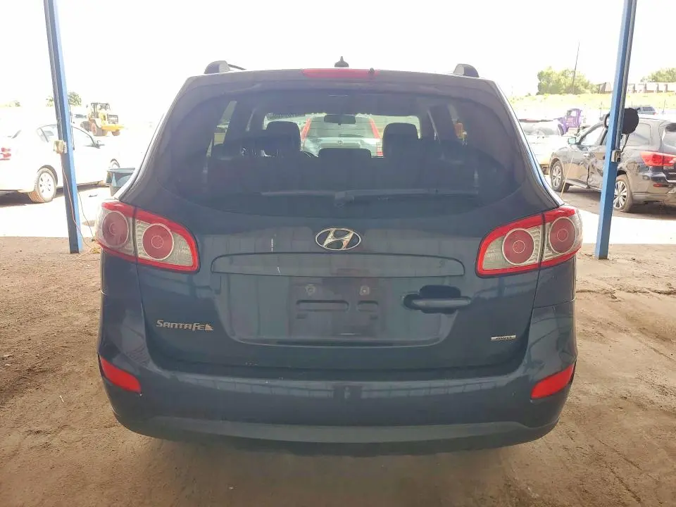 2012 HYUNDAI SANTA FE GLS  