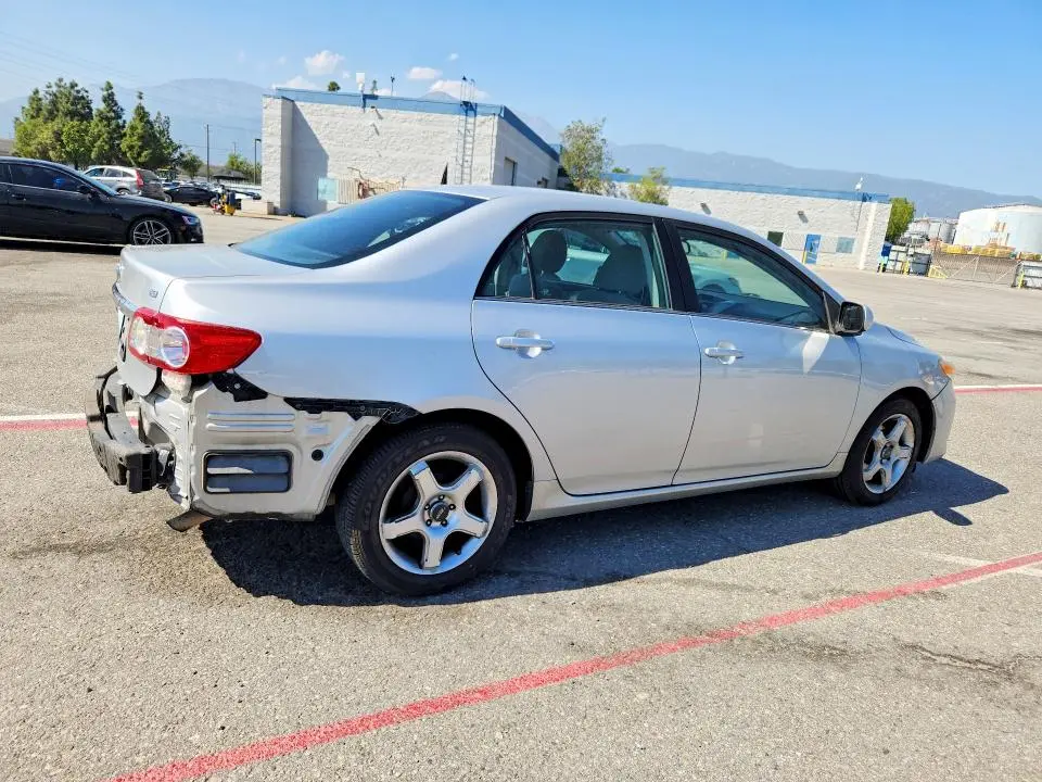 2013 TOYOTA COROLLA LE  
