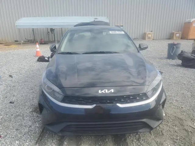 2023 KIA FORTE LX