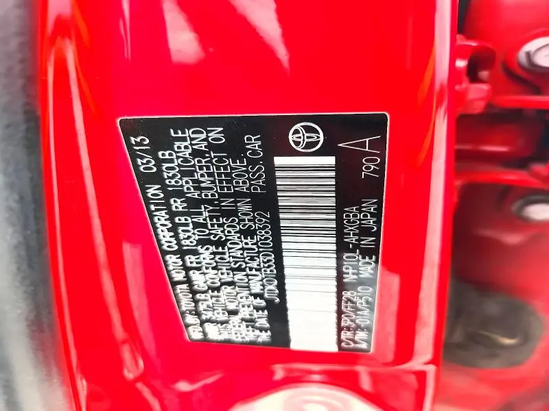 2013 TOYOTA PRIUS C THREE  