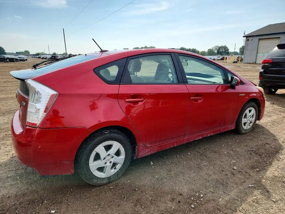 2010 TOYOTA PRIUS II  
