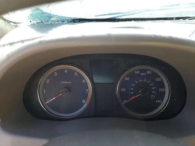 2012 HYUNDAI ACCENT GLS  