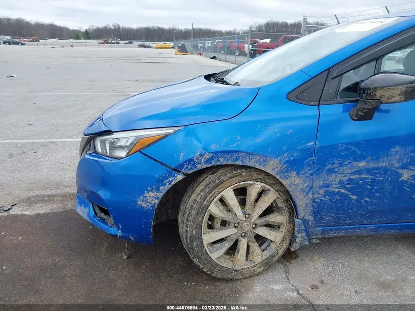 2021 NISSAN VERSA SR XTRONIC CVT