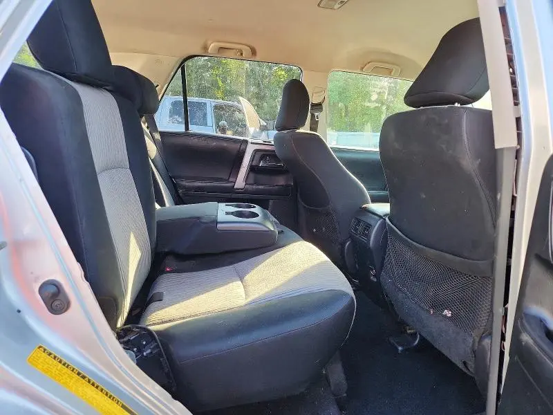 2017 TOYOTA 4RUNNER SR5  