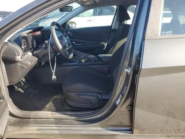 2024 HYUNDAI ELANTRA SEL  