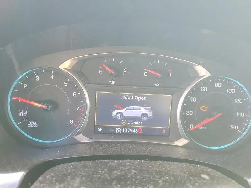 2020 CHEVROLET TRAVERSE LT  