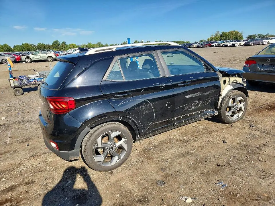 2022 HYUNDAI VENUE SEL  