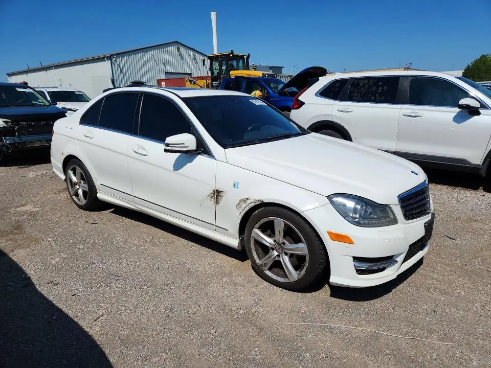 2013 MERCEDES-BENZ C 300 4MATIC  