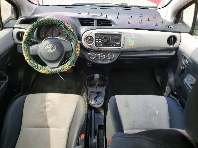 2013 TOYOTA YARIS 5-DOOR L  