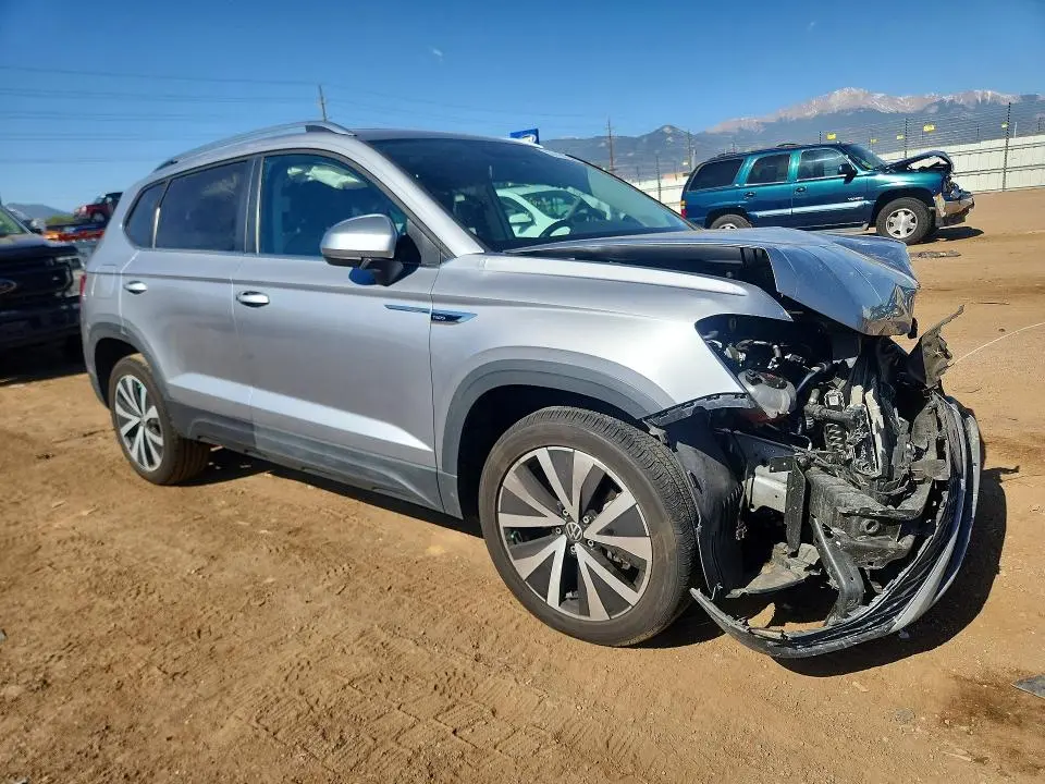 2022 VOLKSWAGEN TAOS SE IQ DRIVE  