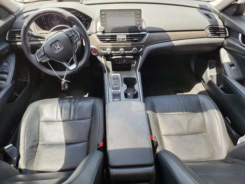 2018 HONDA ACCORD TOURING  
