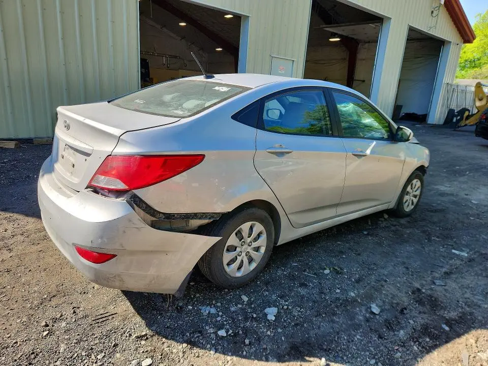 2016 HYUNDAI ACCENT SE  