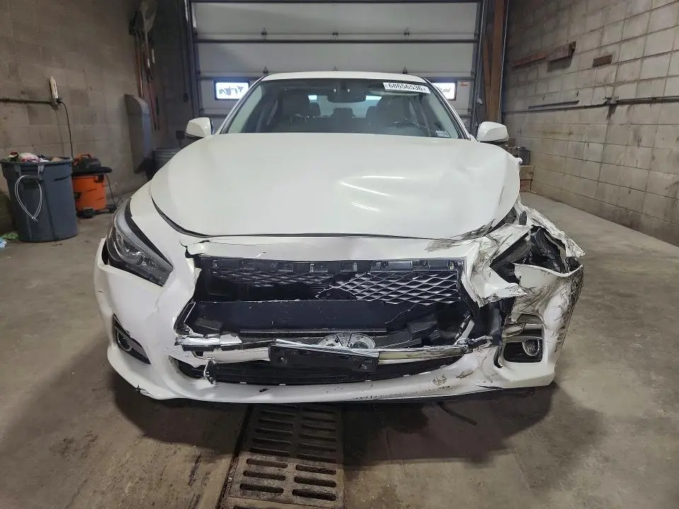 2015 INFINITI Q50 PREMIUM  