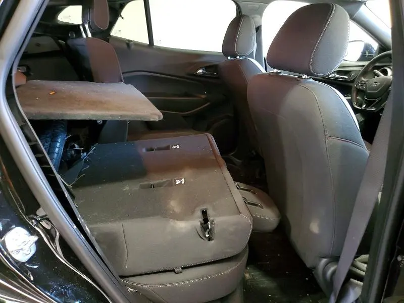 2025 CHEVROLET TRAX 1RS  