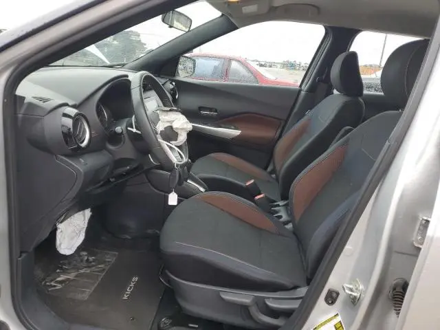 2018 NISSAN KICKS S  