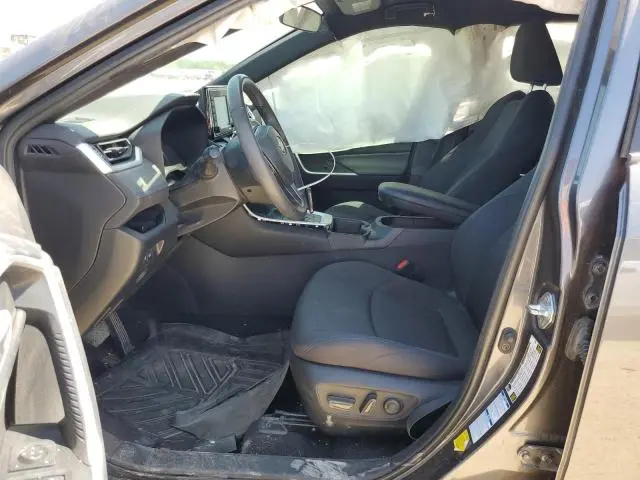 2022 TOYOTA RAV4 SE