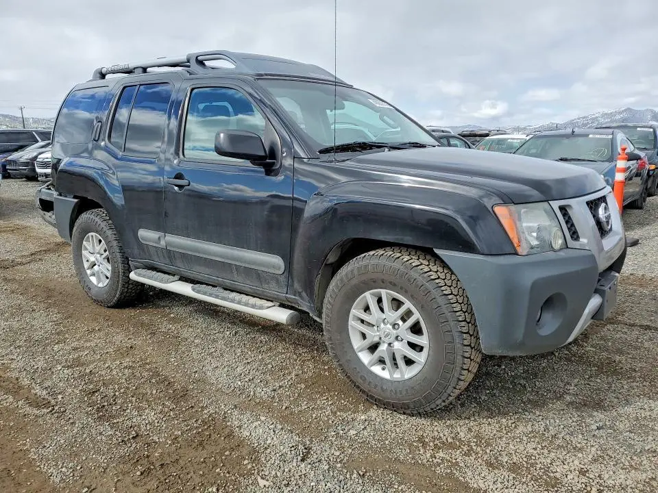 2015 NISSAN XTERRA S  