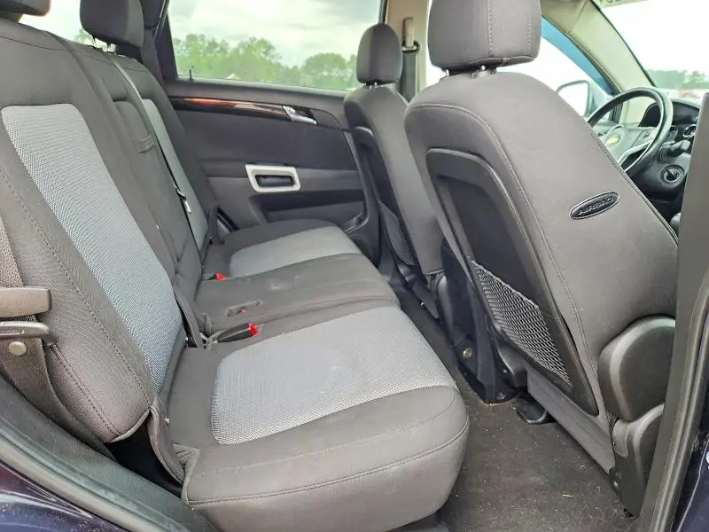 2014 CHEVROLET CAPTIVA LT  