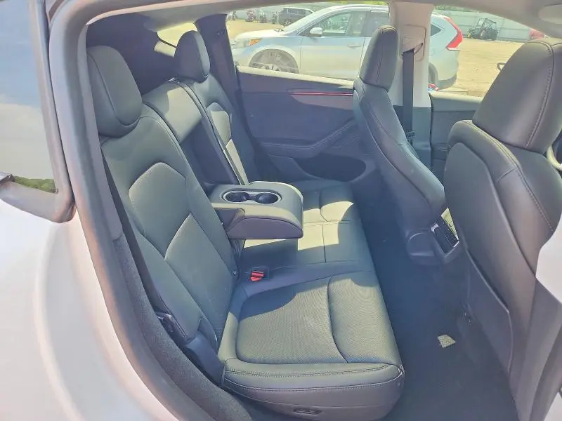 2026 TESLA MODEL Y   