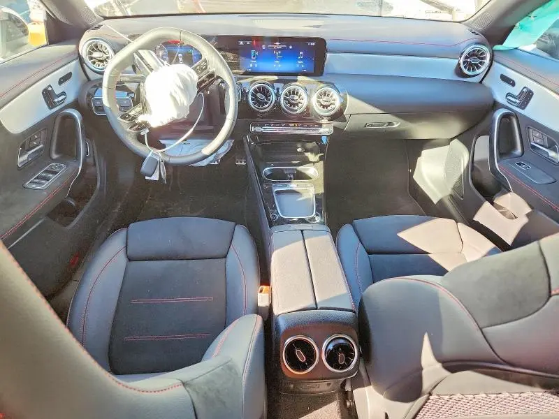 2025 MERCEDES-BENZ CLA 250  