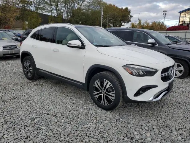 2025 MERCEDES-BENZ GLA 250 4MATIC  