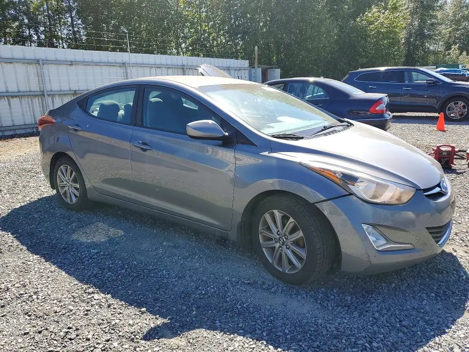 2014 HYUNDAI ELANTRA SE  