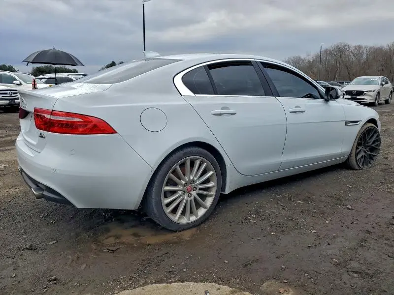 2018 JAGUAR XE PORTFOLIO LE  
