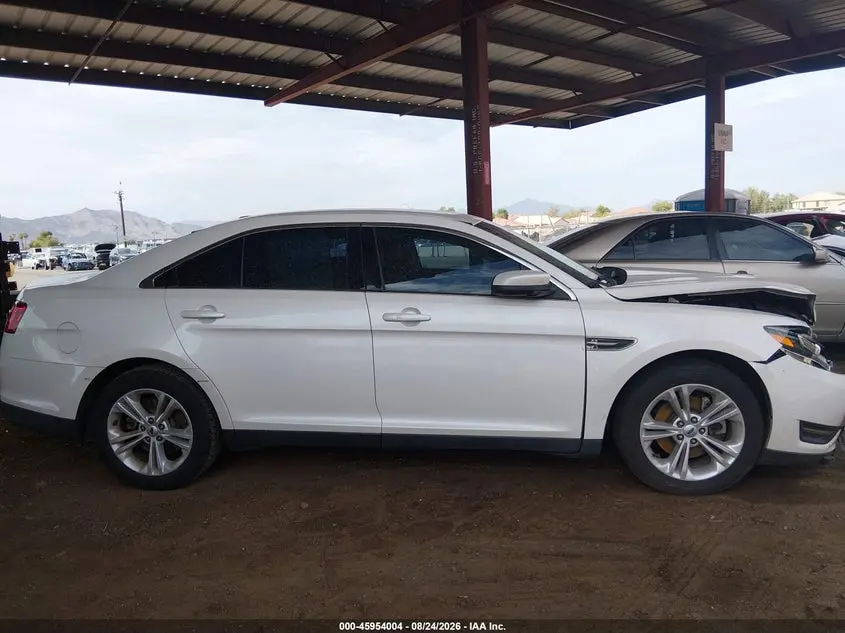 2017 FORD TAURUS SEL