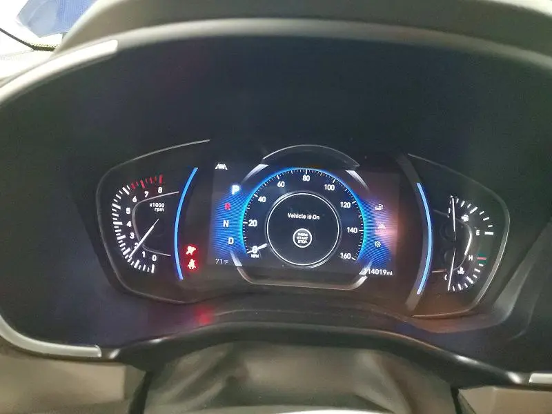 2019 HYUNDAI SANTA FE SEL 2.4L  